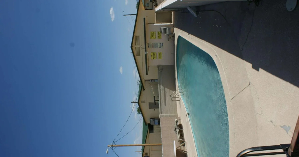 HWY Express Inn and Suites