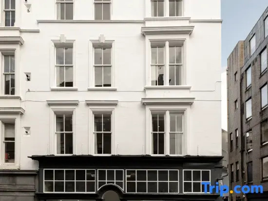 Moment Blythswood St