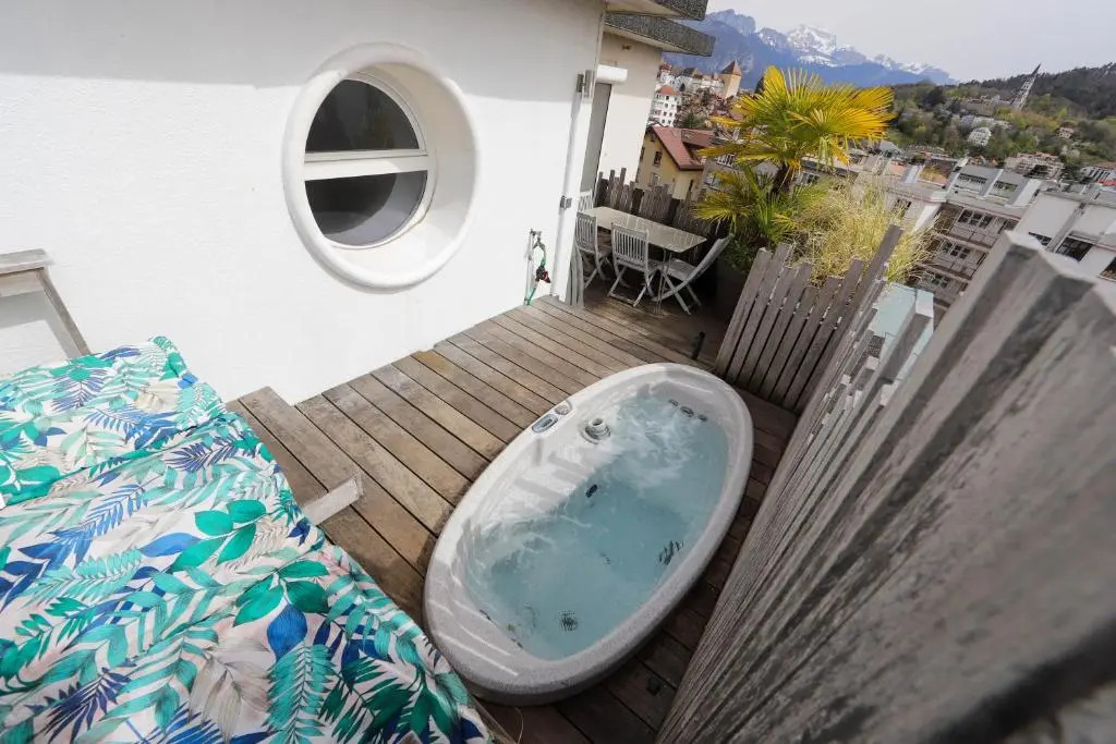 Les Bulles "Lofts & Lakes"