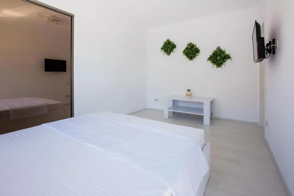 N7 - Mamaia Nord Apartment