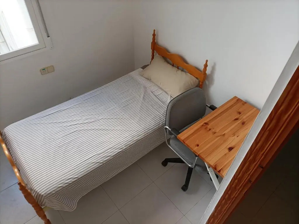 4 habitaciones frente mercadona VT-41369-V