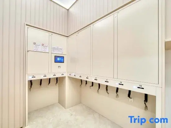 HanTing Hotel (Shaoxing Didang New City Donghu Scenic Area)