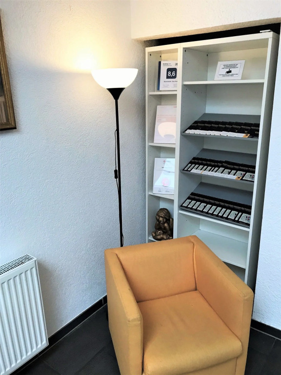 SMARTY Airport Cologne Hotel - KONTAKTLOSER SELF CHECK-IN