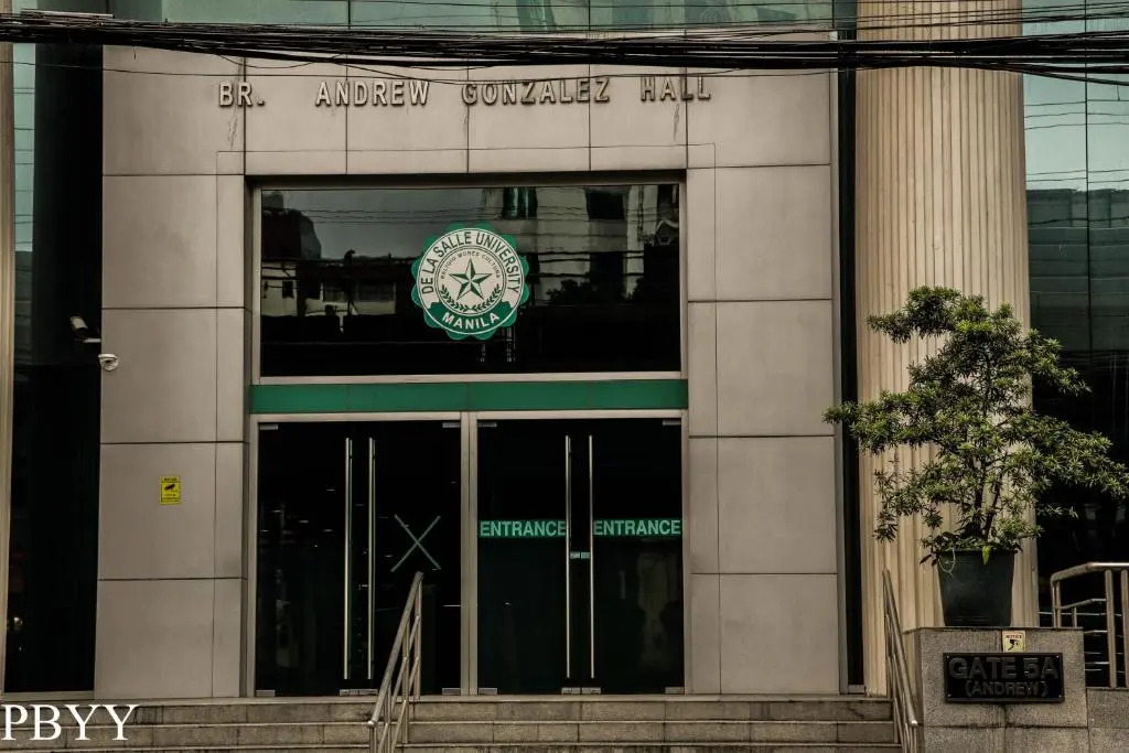 Green Residences Stays by PBYY
