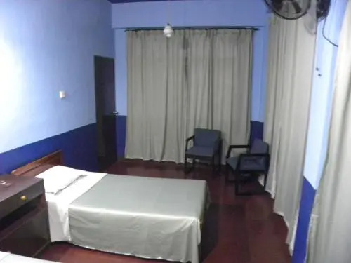 Homestay Kelvin Grove