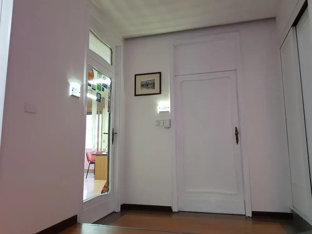 Rooms2Rent