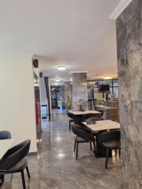 Point Central Hotel