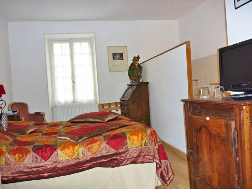 Hotel le Saint-Robert