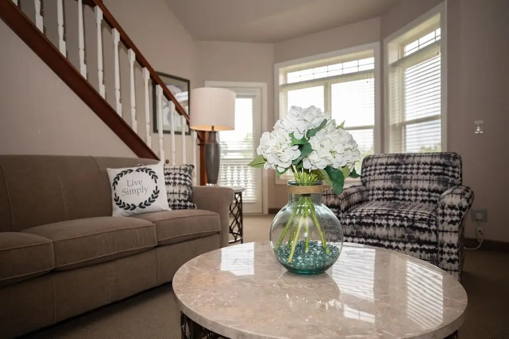 Unit 301 3 BD/ 3 BA Condo 3 Bedrooms 3 Bathrooms Condo