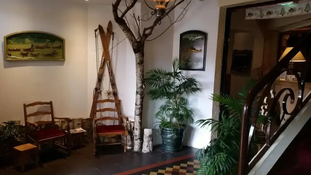 Hotel Restaurant LE YETI