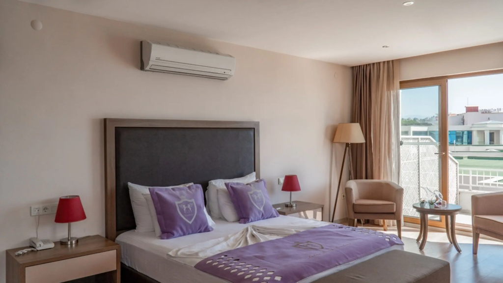 Ladies Beach Hotel