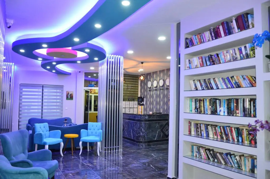 Yade Luxe Hotel