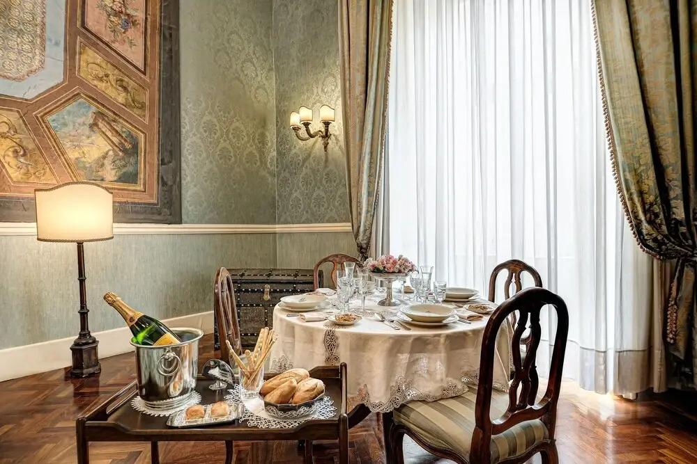 Suite Borbone Royal