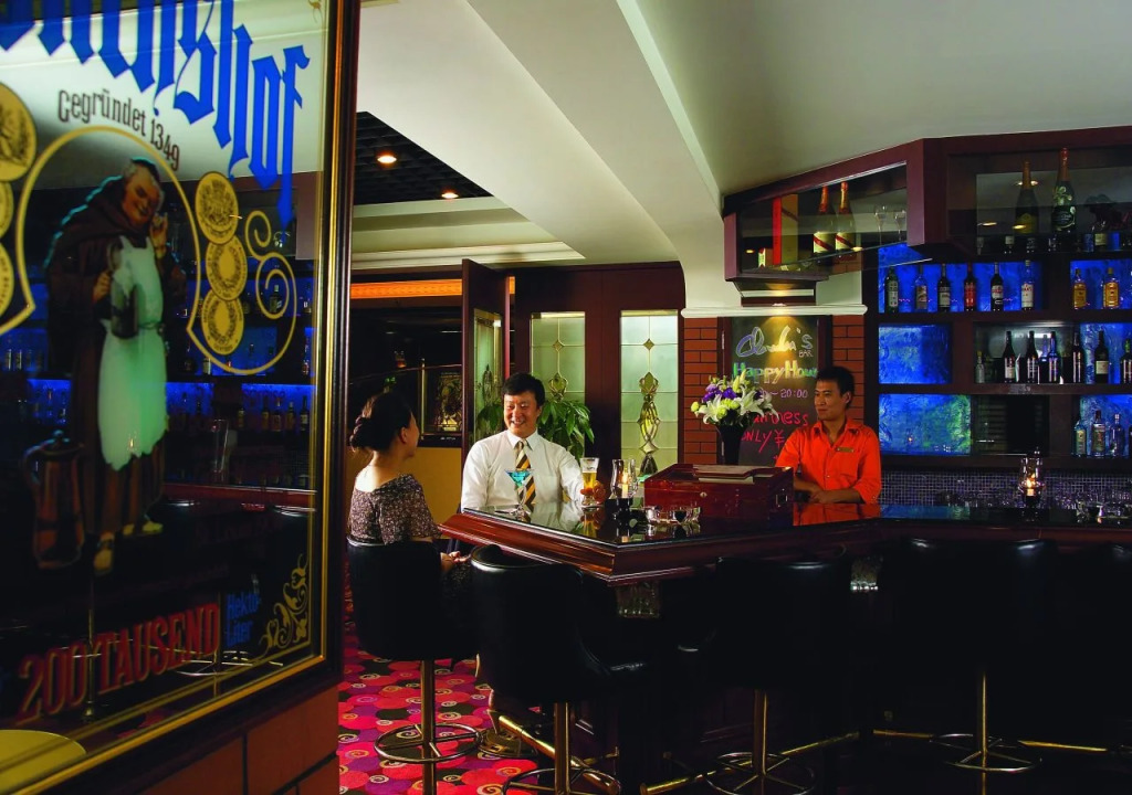 Jianguo Hotel