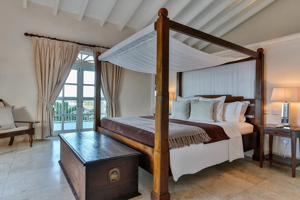 Cayman Villa - Contemporary 3 bedroom Villa with Stunning Ocean Views 3 Villa by RedAwning