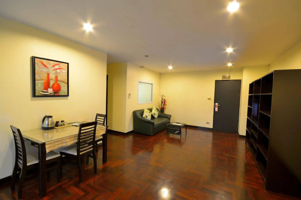 Boss Hotel