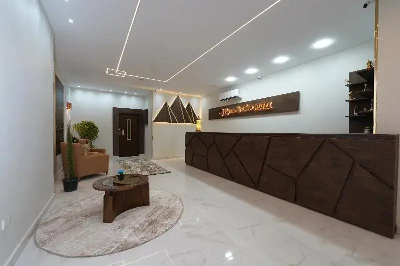 Pyramids Khan Hotel