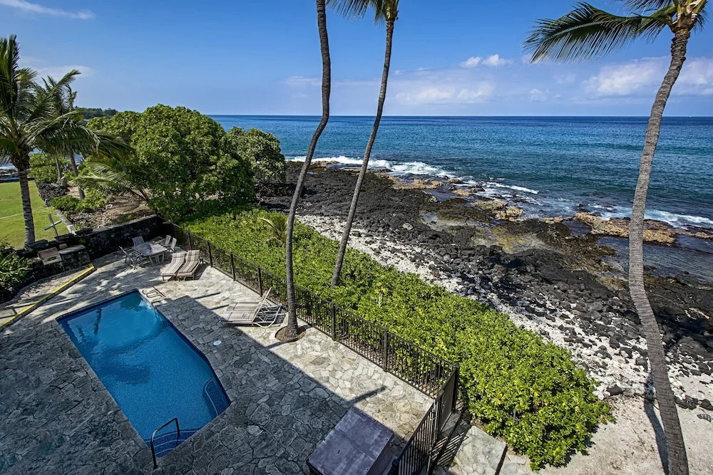 Kona Nalu 304 2 Bedroom Condo
