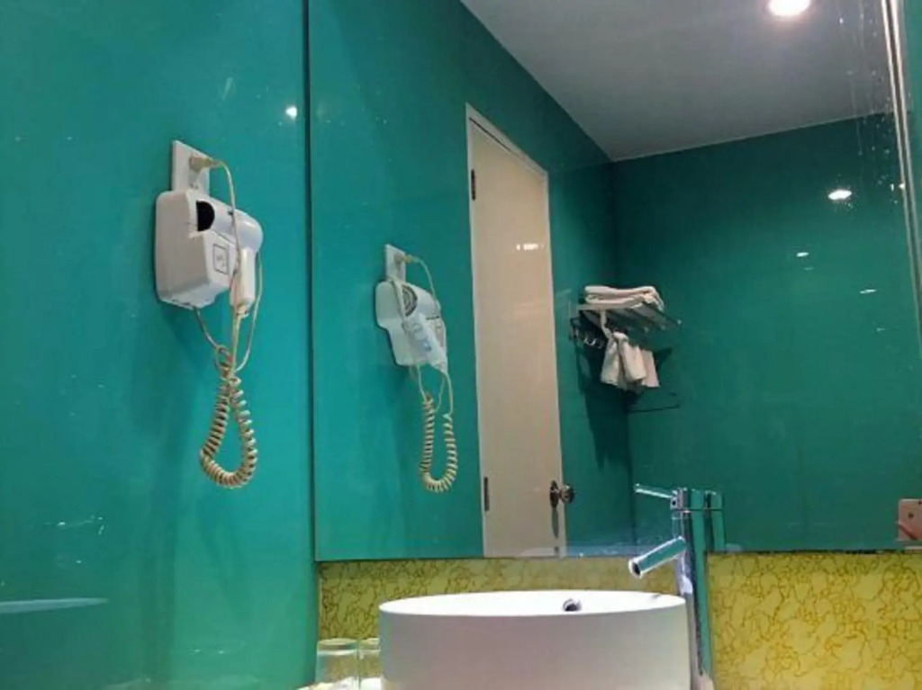 Haixing Business Hotel