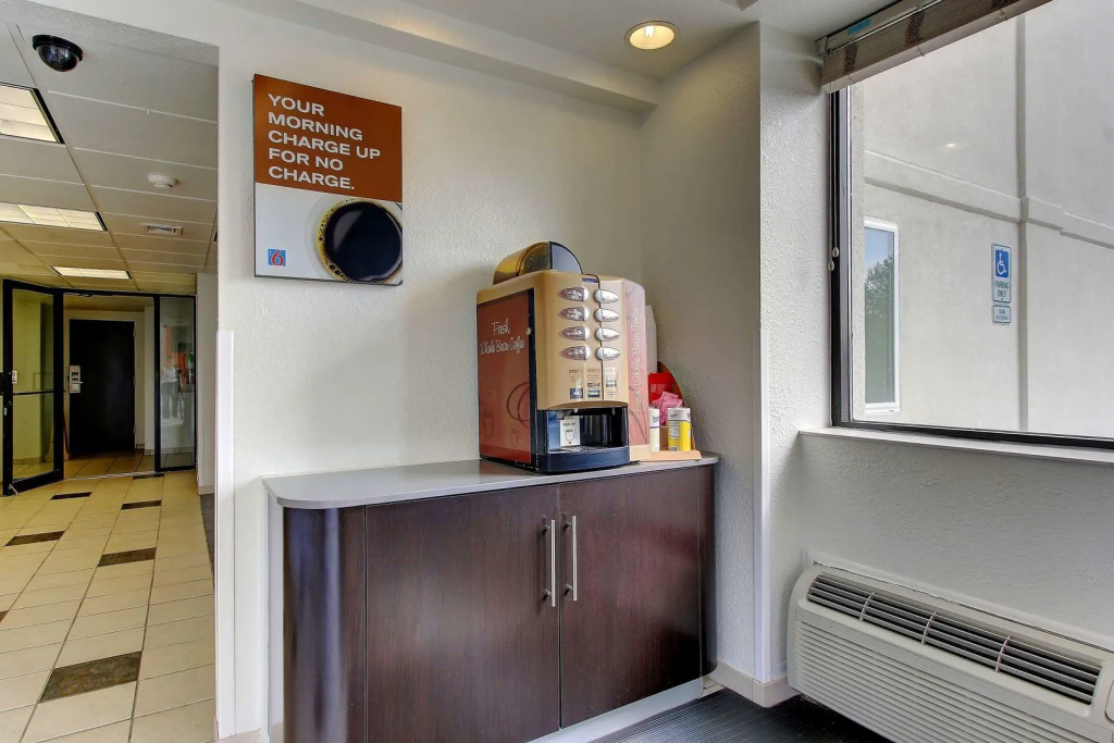 Motel 6-York, PA - North