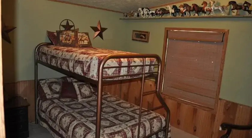 Trail Boss Cabin