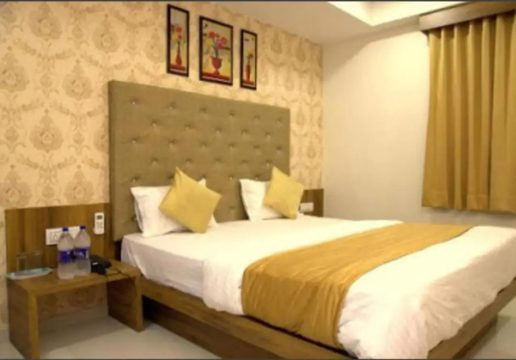 Hotel Phoenix