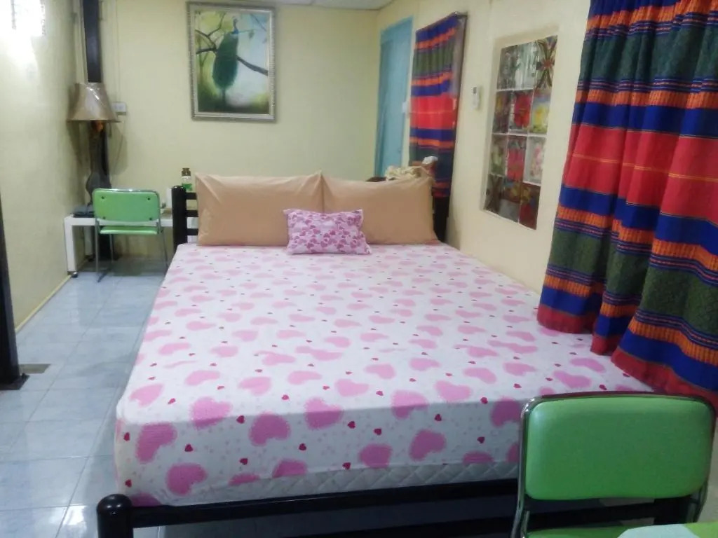 Ban Kru Ae HomeHostel