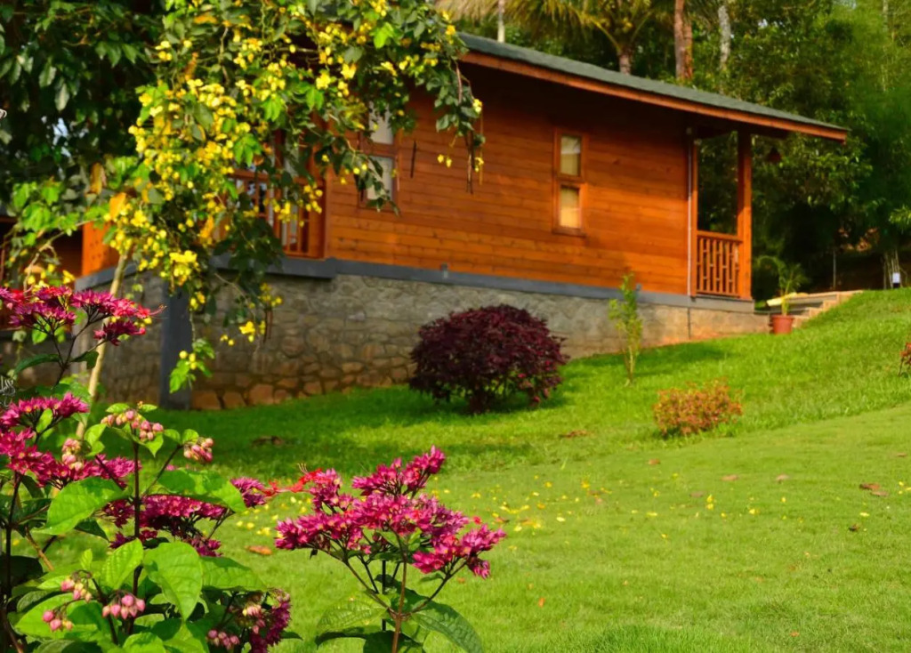 LakeRose Wayanad Resort - Lake view