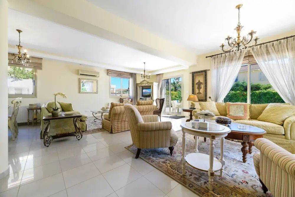 Villa Larnaca