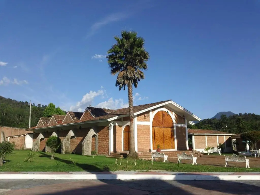 Hotel Villa Monarca Inn