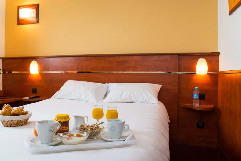 Brit Hotel Rennes Cesson