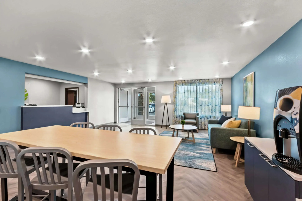 Woodspring Suites Gilbert - Mesa Gateway Airport