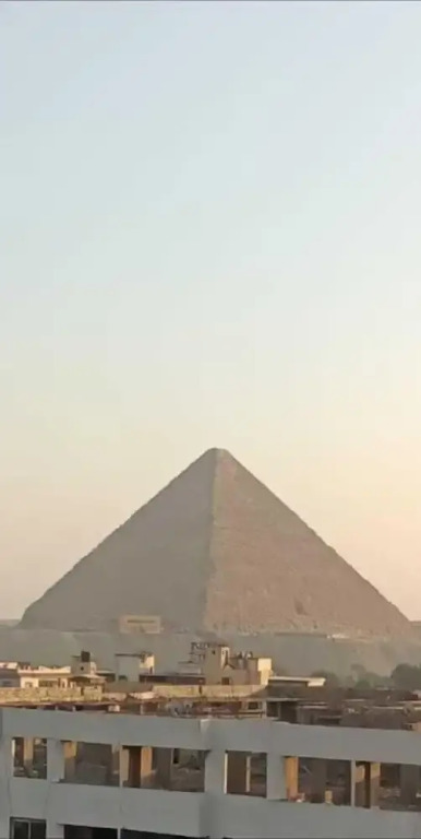Happy day pyramids view