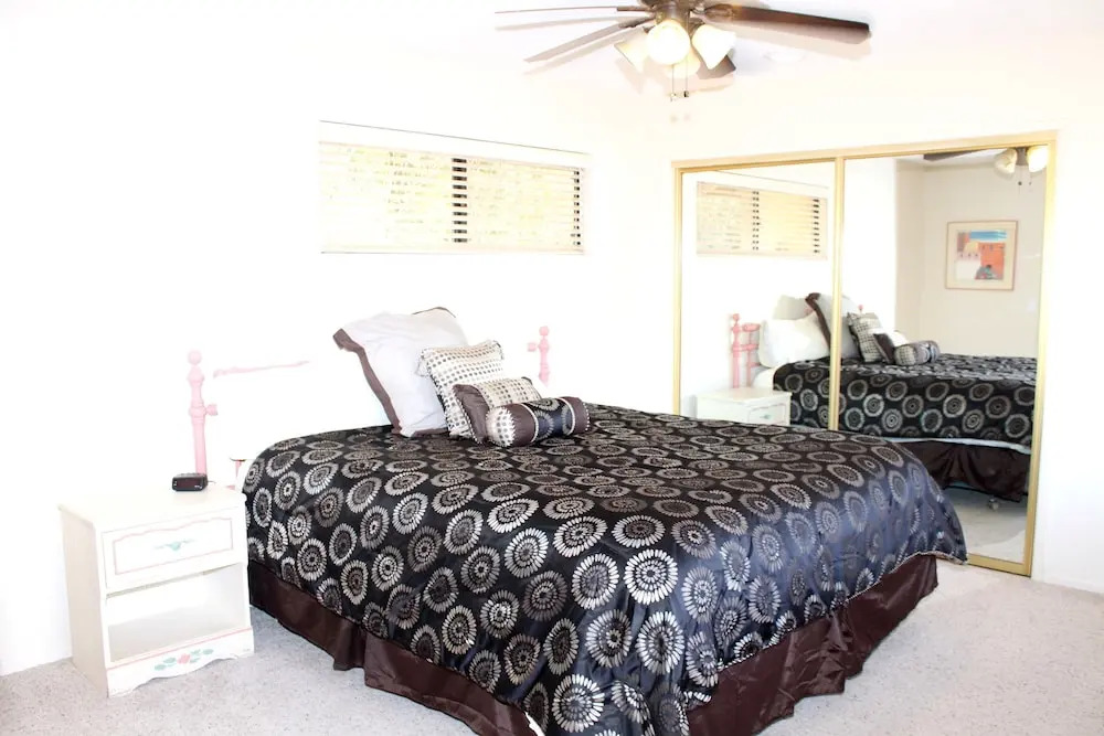 De Anza Golf Course Cottage - 1 Br home by RedAwning