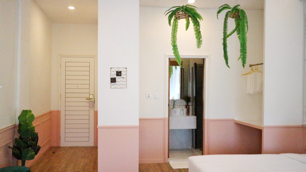 Isara Boutique Hotel and Cafe
