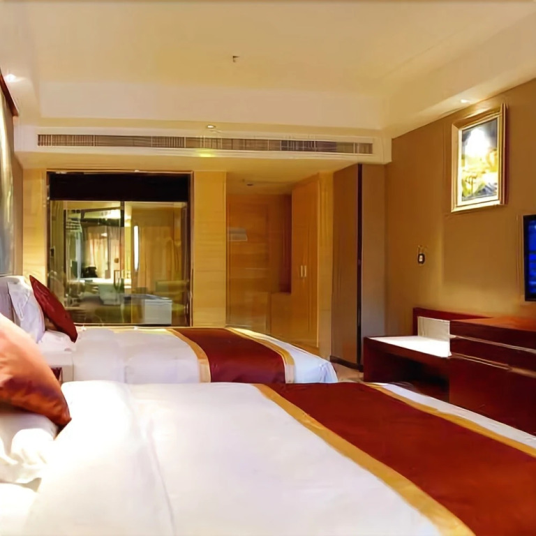 Yudi Hotel