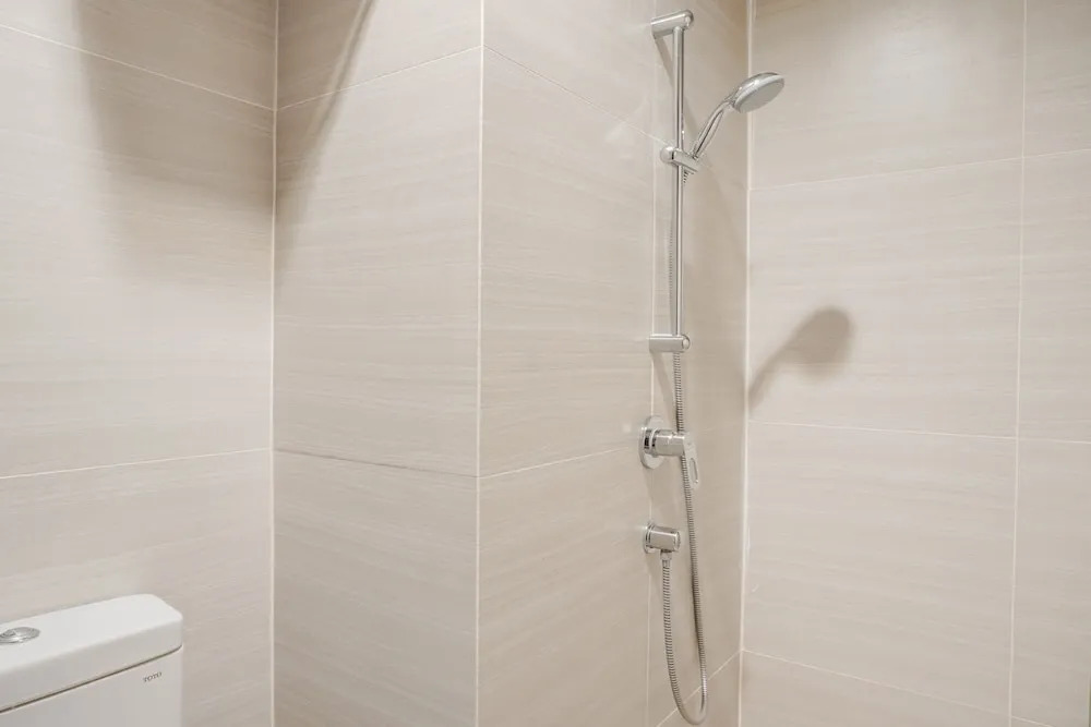 Luxurious 2BR at West Vista Apartment