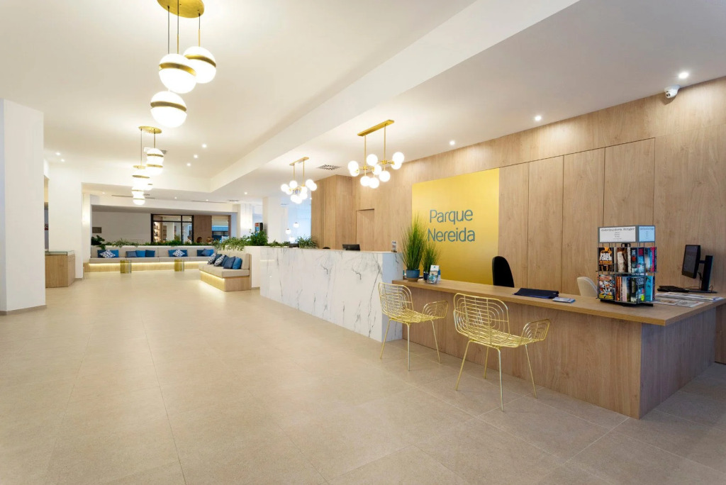 Parque Nereida Suites Hotel