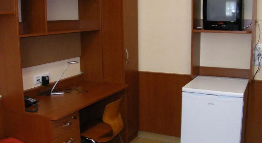 Study K & M Hotel