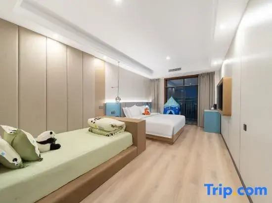Yizhi Hotel (Huayang Metro Station Exhibition Center Store)