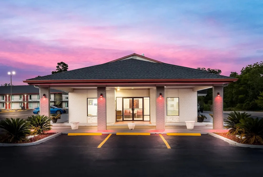Rodeway Inn