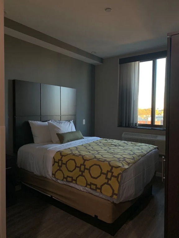 Baymont Inn and Suites by Wyndham Long Island City