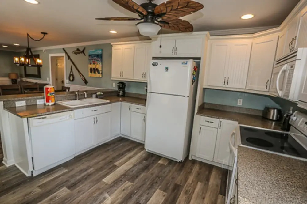 2518 Estero