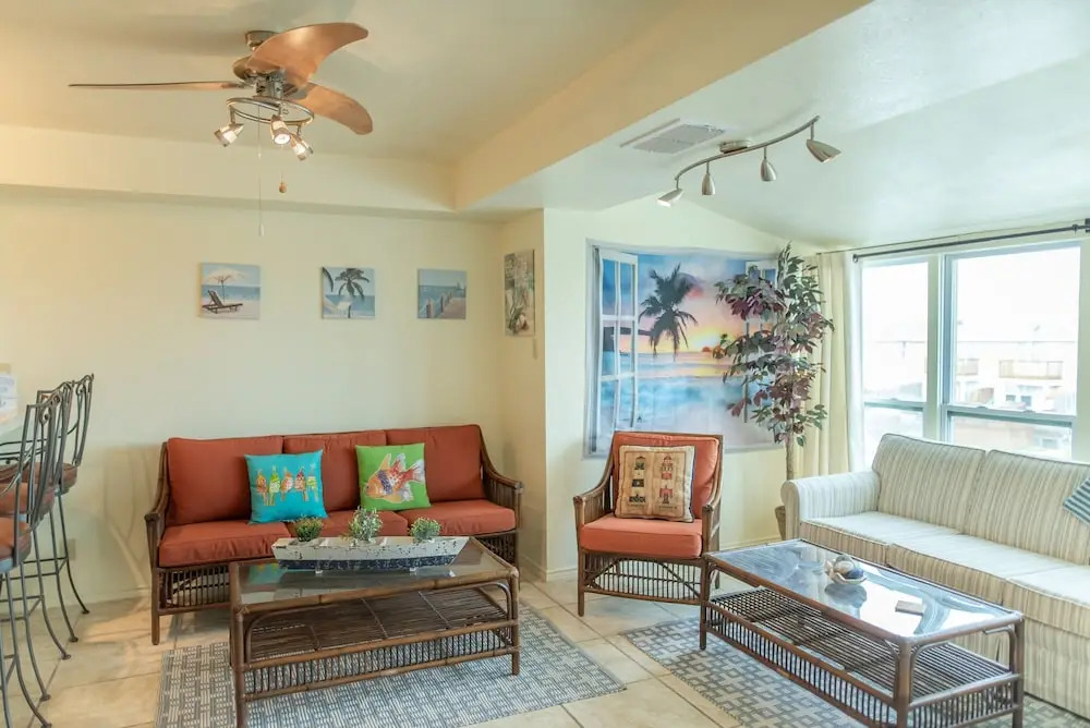 Edgewater Escape 1 Bedroom Condo