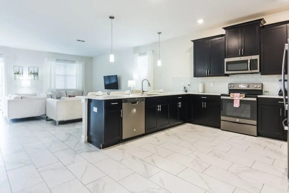 Gorgeous With Pool And Game Room Cg1680 9 Bedroom Home