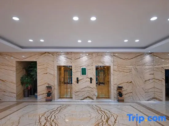 Vienna International Hotel (Korla Swan River)