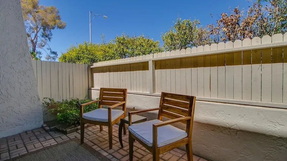 2 Bdrm Condo in the Heart of Old Town Scottsdale!