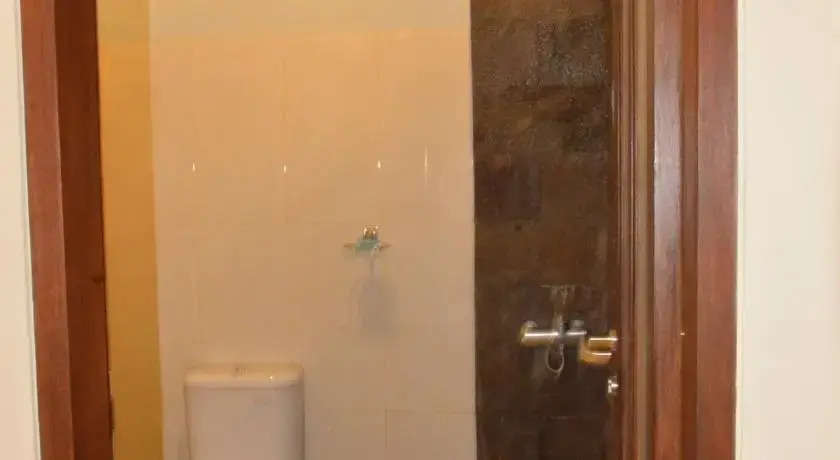 Shreya Guest House