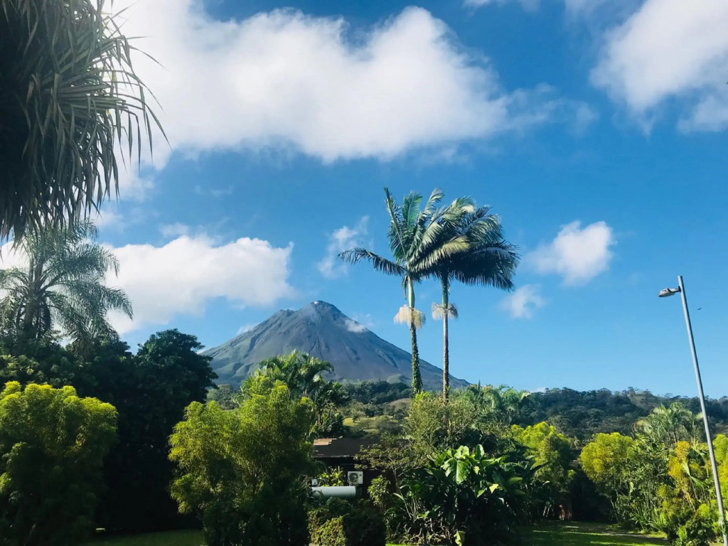 Arenal Paraiso Resort Spa & Thermo Mineral Hot Springs