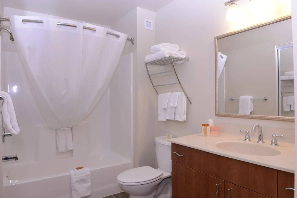 Aspen Suites Hotel Sitka
